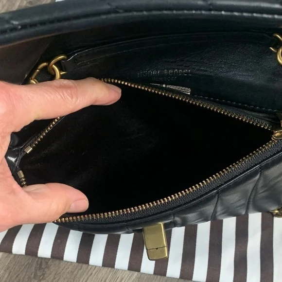 Henri Bendel Black Quilted Crossbody with Gold Chain - Picture 7 of 9